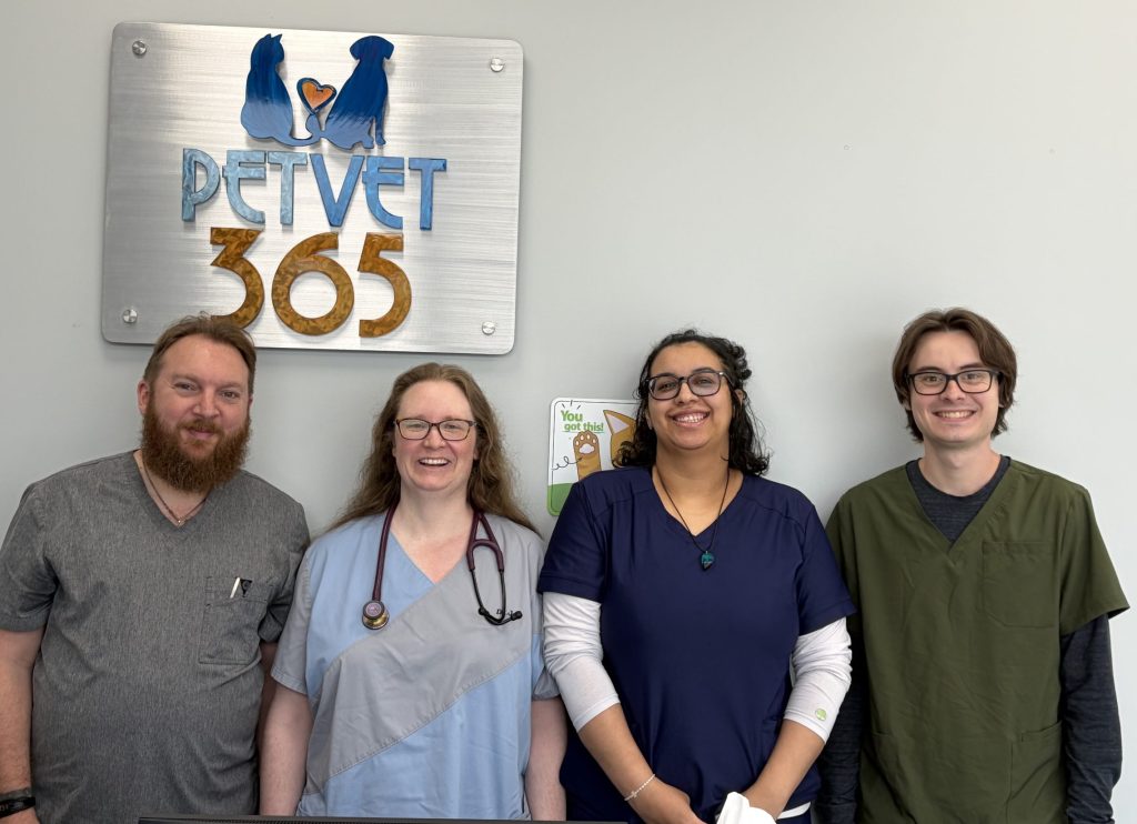 PetVet365 Eagle Creek Veterinary Team