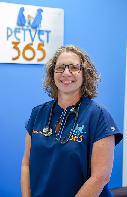 Lori Gifford, DVM