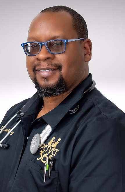 Tarron Herring, DVM